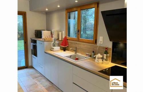 plan de travail et verrière