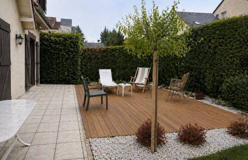 Aménagement d'une terrasse pour une maison à COURDIMANCHE