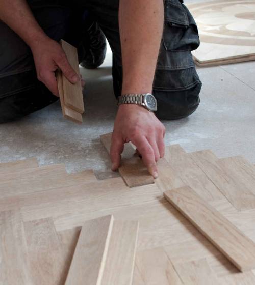 Pose de parquet à lattes
