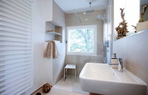 salle de bain des enfants à Lardy (91)