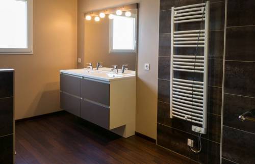 Rénovation d’une salle de bain au charme préservé à Vinay 2