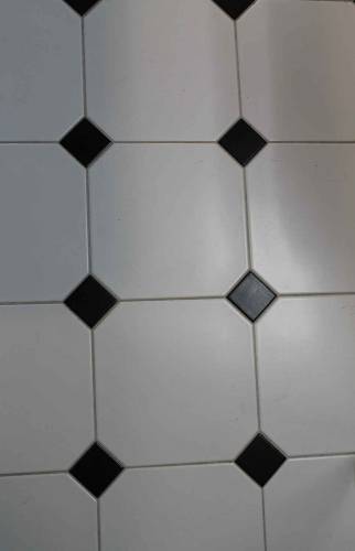 Rénovation d'une salle de bain, style rétro à Boussay