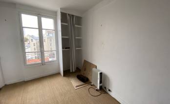 Un studio en cours de rénovation à Vieille-Église-en-Yvelines (78125)