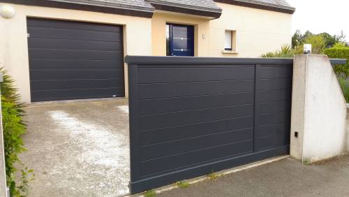 Fourniture et pose d'un portail coulissant aluminium