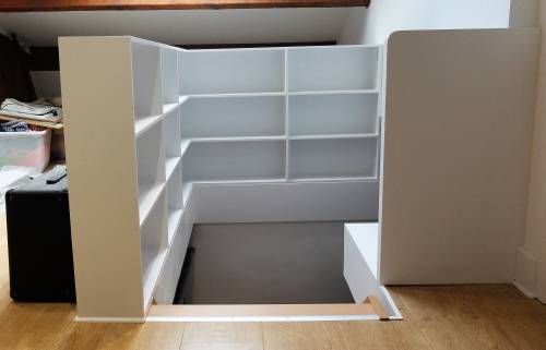 Lentilly (69210) : rénovation complète de l'escalier menant aux combles de la maison