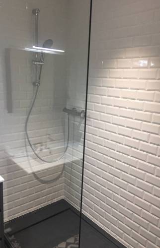 Transformation d'une salle de bain à Pissy-Pôville (76360)