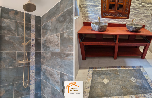 Rénovation salle de bain Coise, Salle de bain style oriental, Tapis mosaïque faïence, Décoration claustra plafond