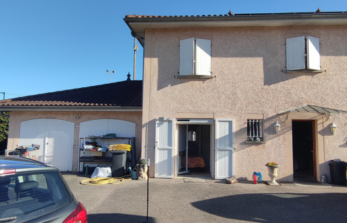 Avant travaux d'extension bois d'une maison à Rives en Isère