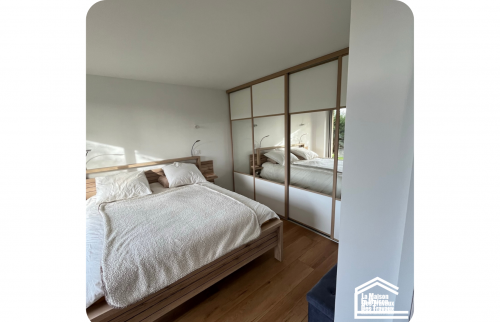 Une chambre parentale au RDC