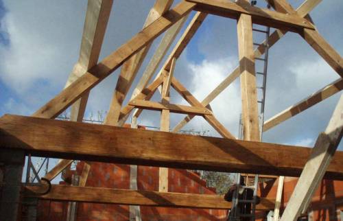 Destruction d'une vieille grange pour reconstruction à neuf à Veilleins (41)