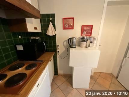 Aménagement de cuisine démodé avant travaux de rénovation - Montauban 82000