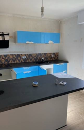 Installation rapide d’une cuisine moderne – Rénovation maison Guichen