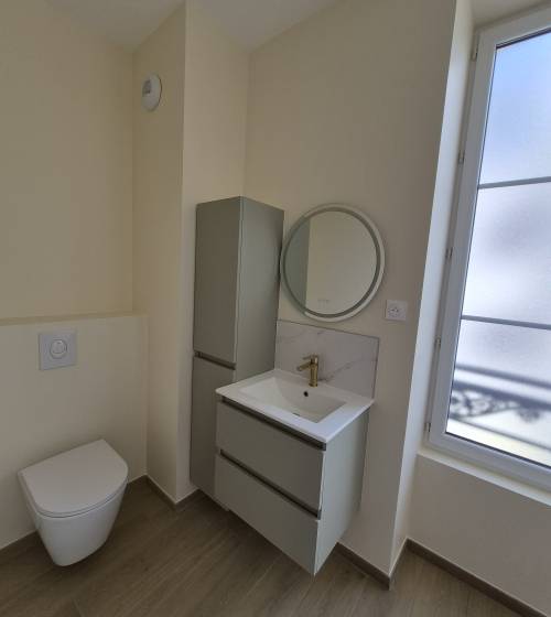 Meuble de salle de bain vert sauge