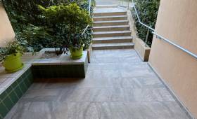 Carrelage hall d'entrée La Maison Des Travaux Alès