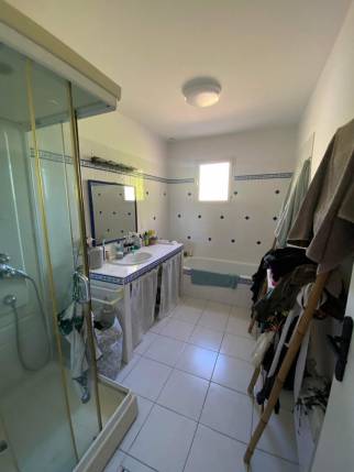 Ancienne salle de bain avant travaux de rénovation - Montauban 82000