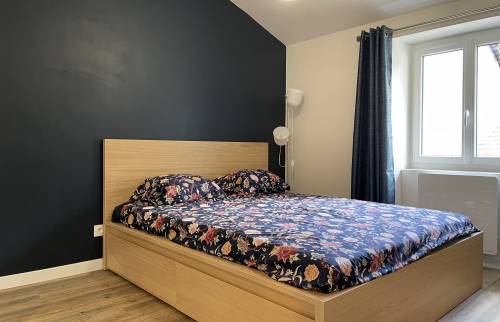la chambre lumineuse et moderne