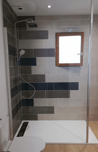 Rénovation d’une salle de bain à Saint Alban de Roche
