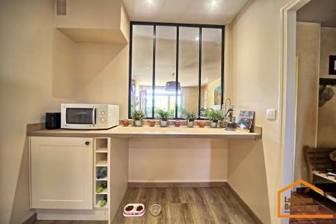 Nouvelle verrière dans la cuisine (Saint-Pierre-du-Perray 91280)