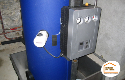  panneaux solaires thermiques Gex, chauffe-eau solaire Pays de Gex, ballon eau chaude solaire Divonne-les-Bains, énergie renouvelable maison, installation solaire Saint-Genis-Pouilly