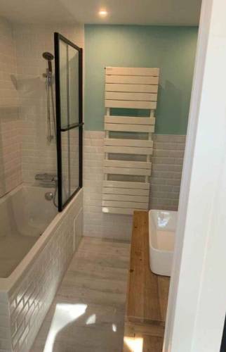 Installer une baignoire à Paris 8