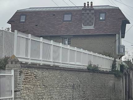 Toit après travaux avec velux et terrasson en zinc (Ouistreham 14150)