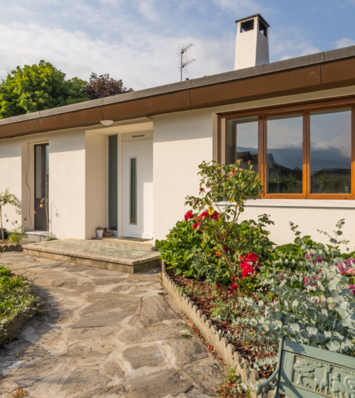 ITE maison Versonnex, isolation extérieure Gex, rénovation énergétique Pays de Gex, confort thermique Divonne-les-Bains, économie d’énergie Ferney-Voltaire