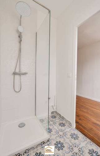 Salle d'eau rénovée