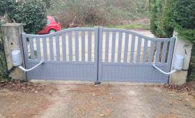 Installation d'un portail battant en aluminium - Soignolles-en-Brie 77111