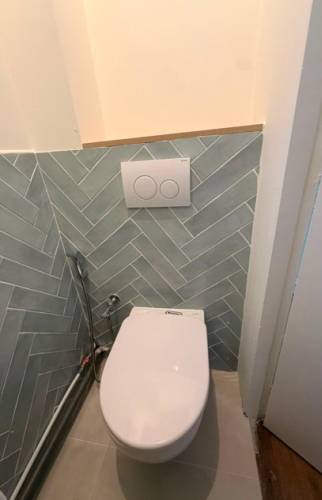 wc_carrelage_chevron