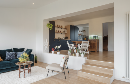 Rénovation d'une véranda à Saint-Sébastien-sur-Loire (44230) - marches pour rejoindre la cuisine 
