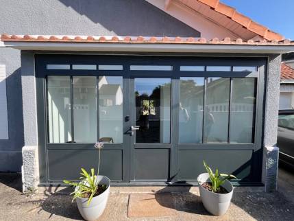 Création d'un sas d'entrée sur une maison rénovée - Nantes 44