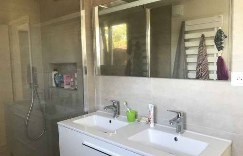 salle de bain, meuble vasque à Saint Louis