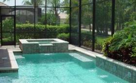 piscine coque véranda