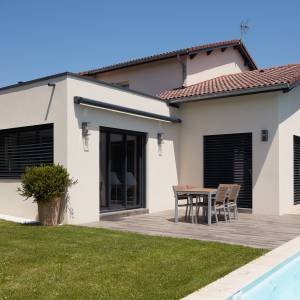 Projet d’agrandissement lumineux dans le Rhône – Maison T. par Anne Rose BOUYER