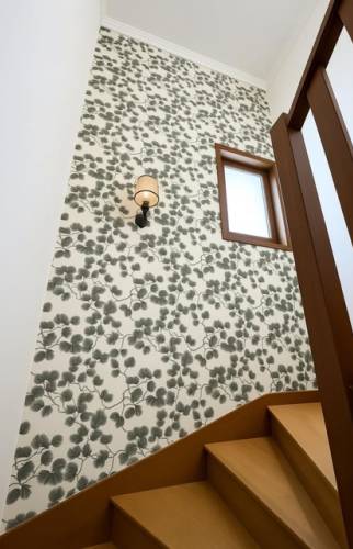 Peinture murs et plafonds escaliers (69340 FRANCHEVILLE)