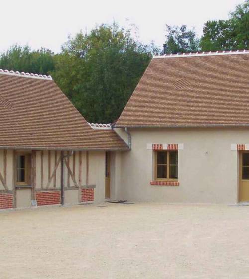 Rénovation totale de 2 corps de bâtiment à VEILLEINS (41)