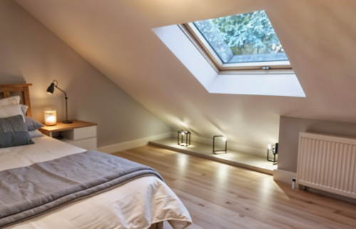 Chambre d’ami sous des combles à Chaponost