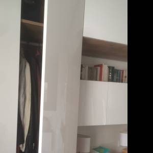 Création d'un dressing en tête de lit dans un appartement Lyonnais - Agathe Fonvielle - La Maison Des Architectes