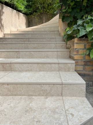 Rénovation d’un escalier extérieur (69340 FRANCHEVILLE)