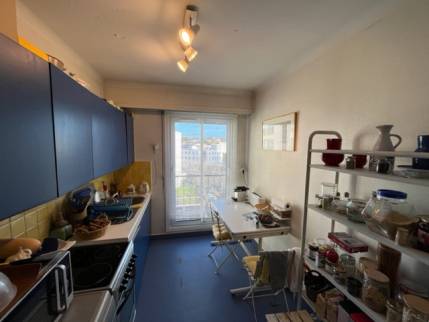 Cuisine d'un appartement avant travaux de rénovation - Nantes 44
