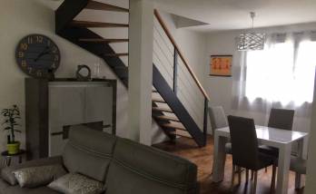 Nouvel escalier pour une nouvelle pièce de vie agrandie - Nantes (44)