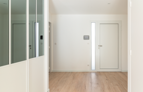 Pose de verrières pour délimiter les pièces dans une habitation à Vertou