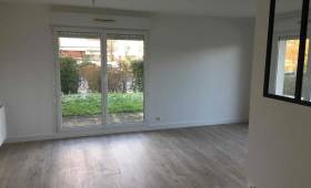 pose d'un parquet stratifie