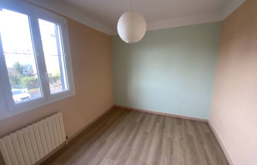 Pièce rénovée cabinet psychologue La Maison Des Travaux Ales