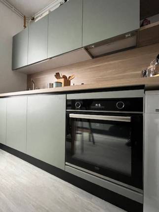 Electroménager encastré dans une cuisine rénovée - Nantes 44