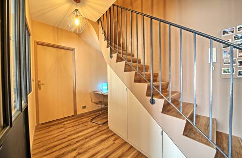 Rénovation avant après escalier à Châtel (74)