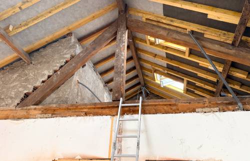 rénovation charpente maison toulouse