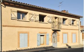 Façade ravalée Après