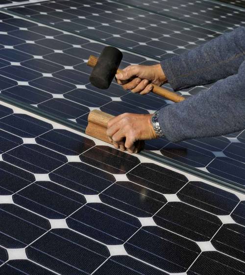 Installer des panneaux photovoltaïques 