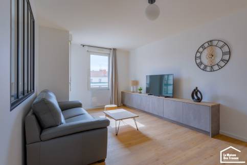 Rénovation complète de cet appartement pour une location meublée, quartier d'affaires Lyon Part Dieu